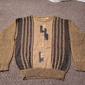 Vtg Policy Studio Gold Black Crewneck Sweater